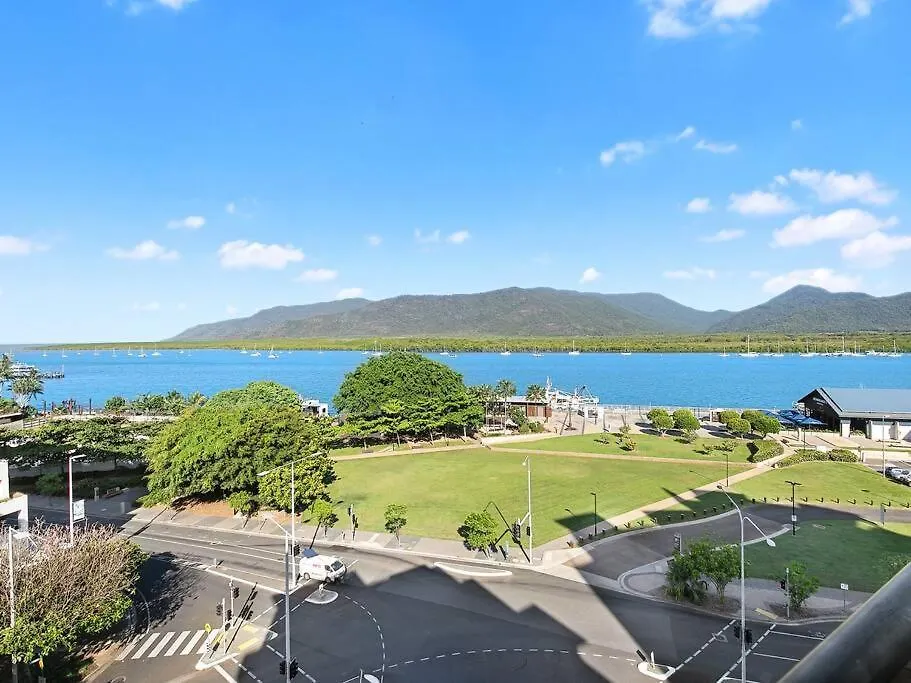 3 Bedroom Cbd Waterfront Luxury Apartment 케언스 오스트레일리아
